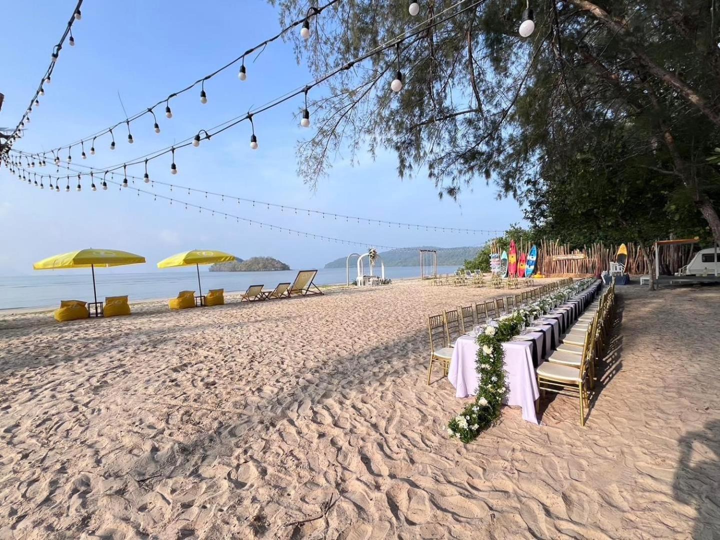 Long Beach Club Krabi Hotel Ao Nang ภายนอก รูปภาพ